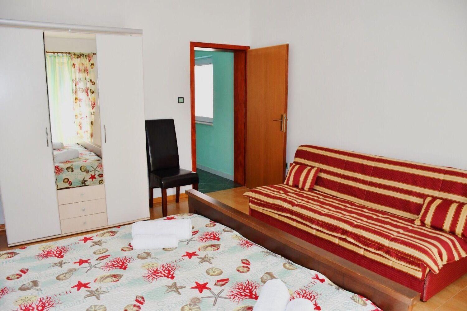 Apartments Darko - 30 M From Beach Sukošan Extérieur photo